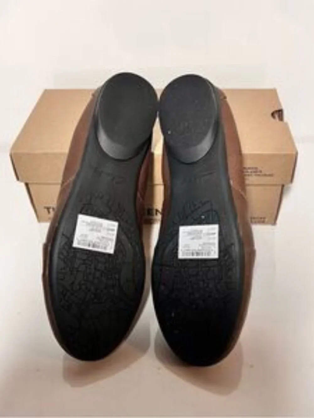 Clarks Rena Way Leather Flats
